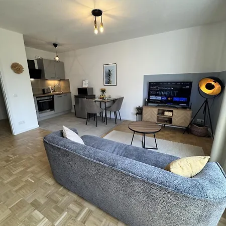 Helle Und Ruhige 1r Lift Stellplatz Tv 마그데부르크